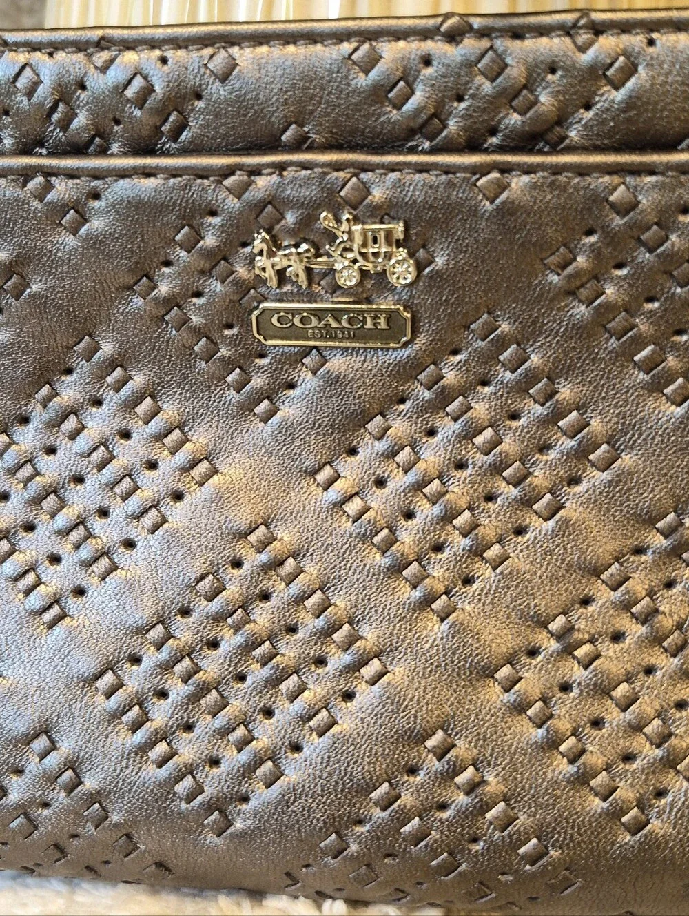 NEW Coach Madison Wristlet Pewter Metallic Woven Leather Wallet Clutch Zip Close
